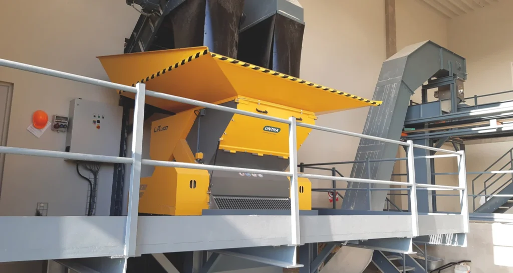 rozdrabniacz rębak do drewna Untha